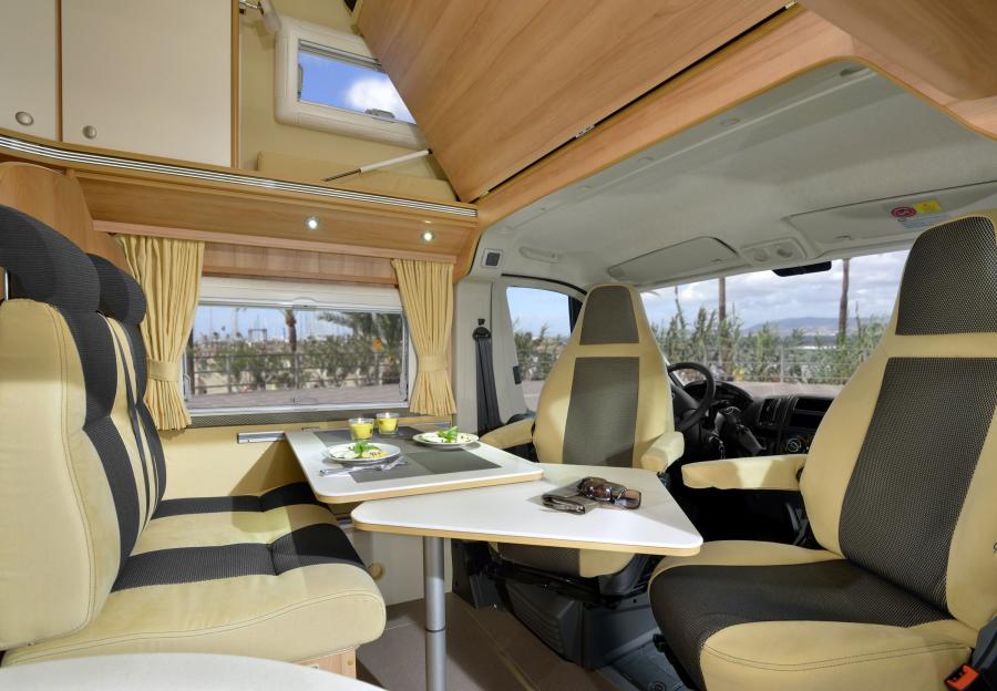 Интерьер Globecar Vario 499 2014 года  (фото 5 из 6)